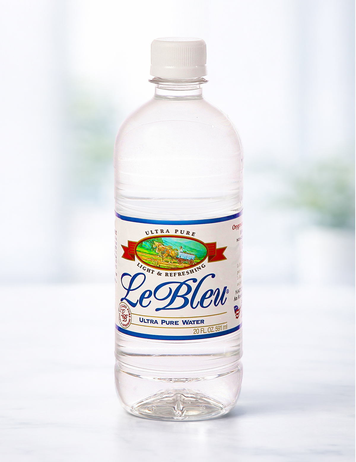 Le Bleu 20 ounce bottle